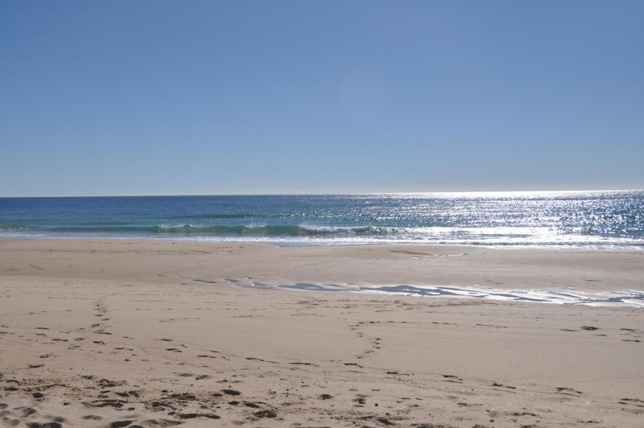 Sea And Pool At Vila Da Praia Alvor Luaran gambar